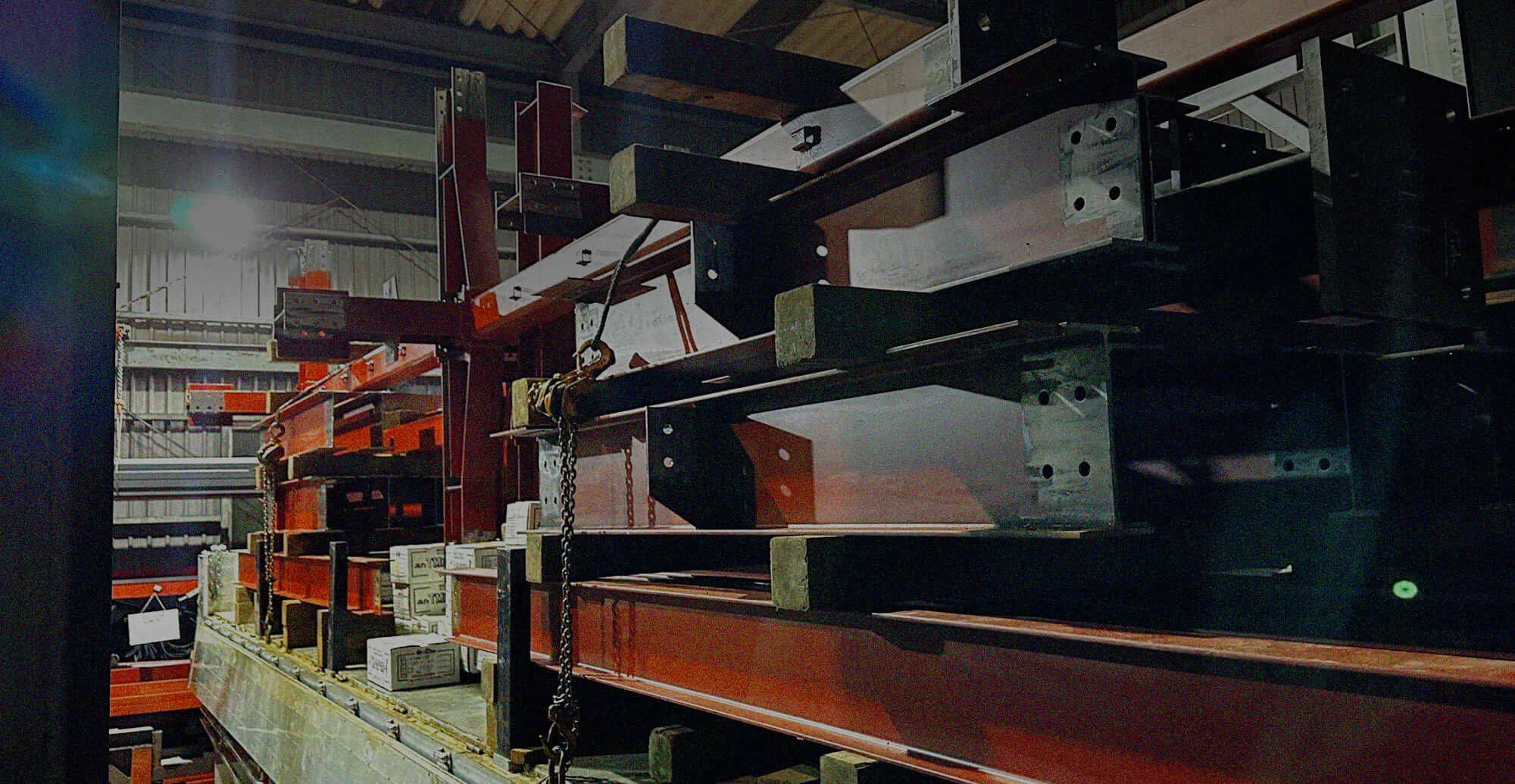 現場を動かす、見えない力。